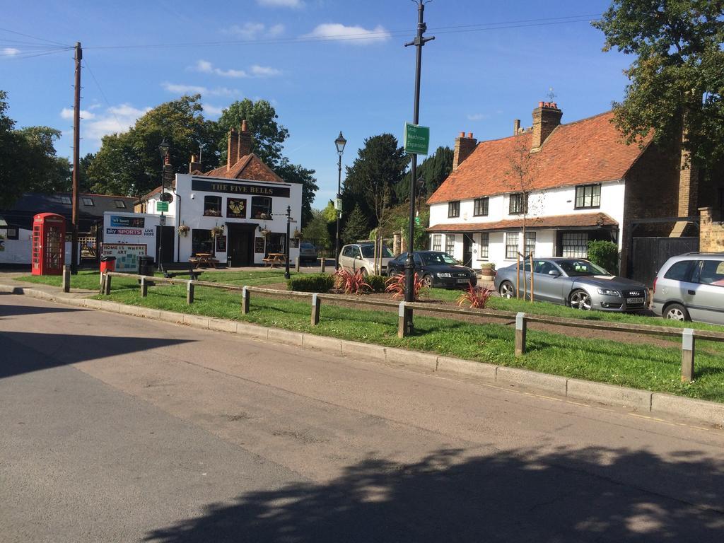 Harmondsworth Hall Guest House West Drayton  Kültér fotó