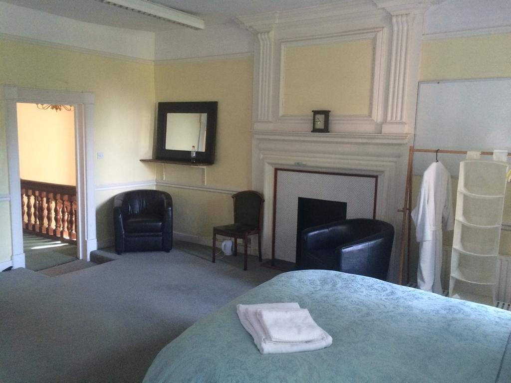 Harmondsworth Hall Guest House West Drayton  Szoba fotó